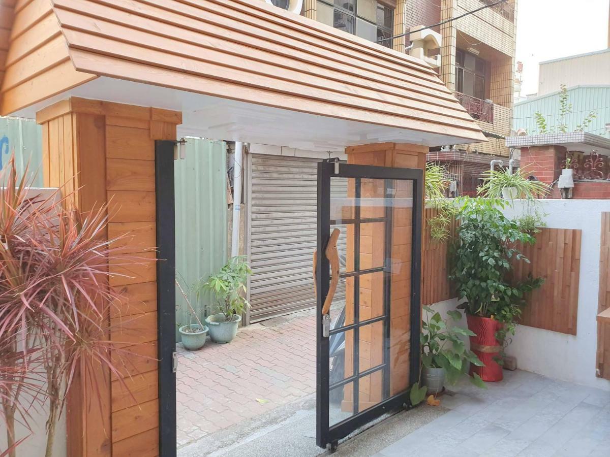Honey House Tainan Bed & Breakfast Luaran gambar